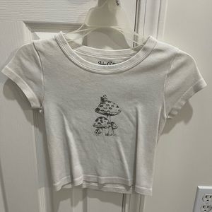 Brandy Melville Ashlyn Mushroom Fairy Top